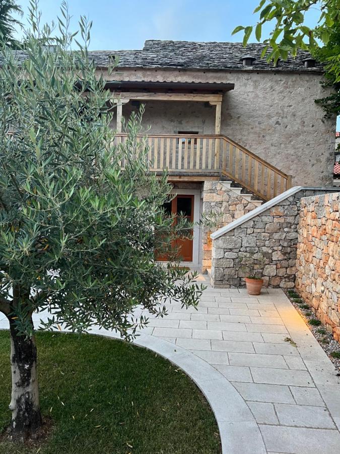 Appartamenti Minerva San Pelagio Exterior photo
